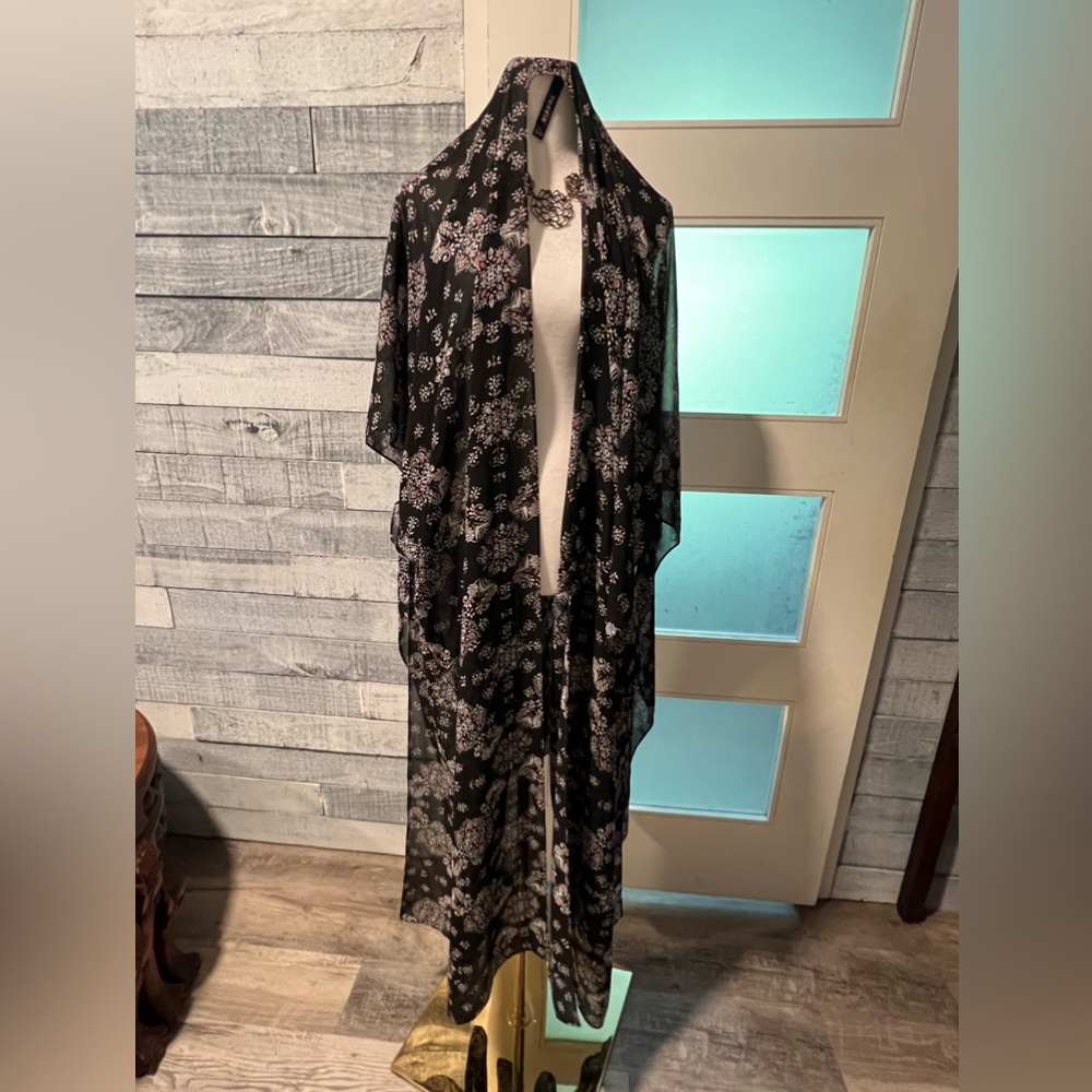 Torrid kimono 3/4
